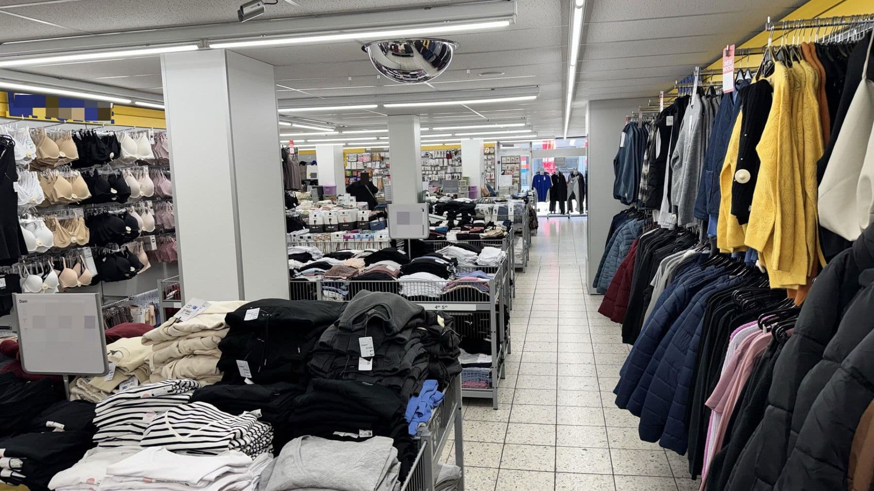 Pronájem nebytového prostoru 287 m², Ehrenfeld Stadtbezirk 4, Bergisch Gladbach, Severní Porýní-Vestfálsko Pronájem nebytového prostoru 287 m², Ehrenfeld Stadtbezirk 4, Bergisch Gladbach, Severní Porýní-Vestfálsko