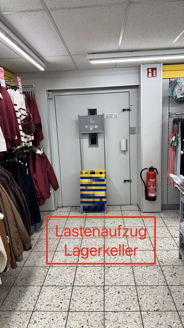 Pronájem nebytového prostoru 287 m², Ehrenfeld Stadtbezirk 4, Bergisch Gladbach, Severní Porýní-Vestfálsko Pronájem nebytového prostoru 287 m², Ehrenfeld Stadtbezirk 4, Bergisch Gladbach, Severní Porýní-Vestfálsko