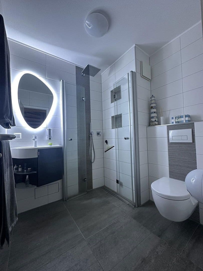 Prodej bytu 4+1 120 m², Chemnitz, Sasko Prodej bytu 4+1 120 m², Chemnitz, Sasko