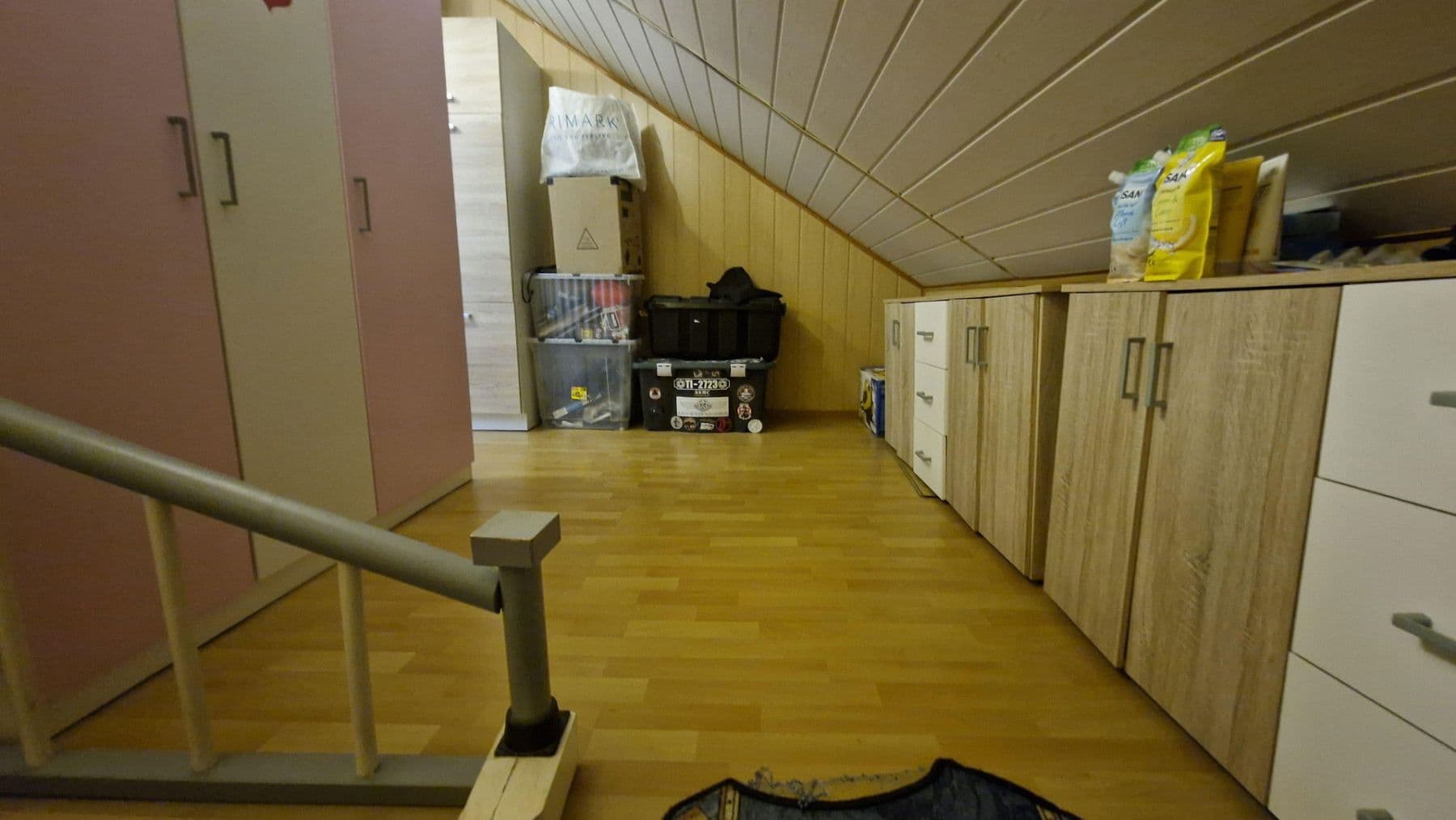 Prodej domu 125 m², pozemek 254 m², Andernach, Porýní-Falc Prodej domu 125 m², pozemek 254 m², Andernach, Porýní-Falc