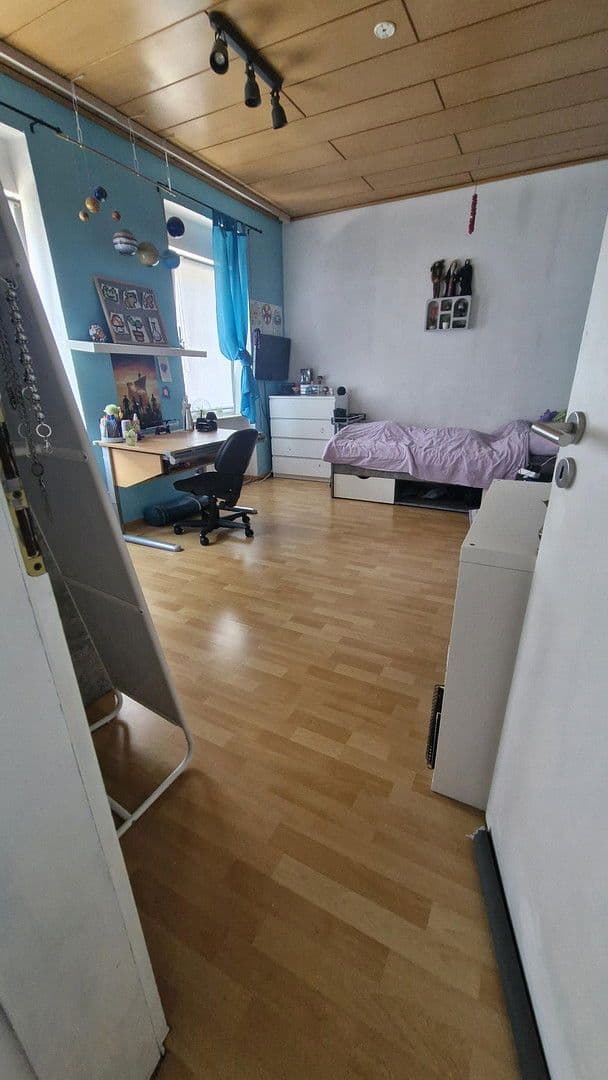 Prodej domu 125 m², pozemek 254 m², Andernach, Porýní-Falc Prodej domu 125 m², pozemek 254 m², Andernach, Porýní-Falc