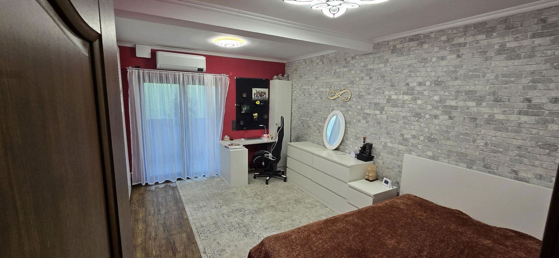 Prodej nebytového prostoru 1.496 m², Leingarten, Bádensko-Württembersko Prodej nebytového prostoru 1.496 m², Leingarten, Bádensko-Württembersko