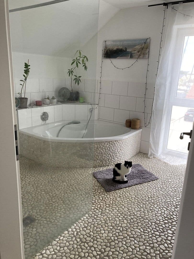 Prodej domu 130 m², pozemek 608 m², Hebertsfelden, Bavorsko Prodej domu 130 m², pozemek 608 m², Hebertsfelden, Bavorsko