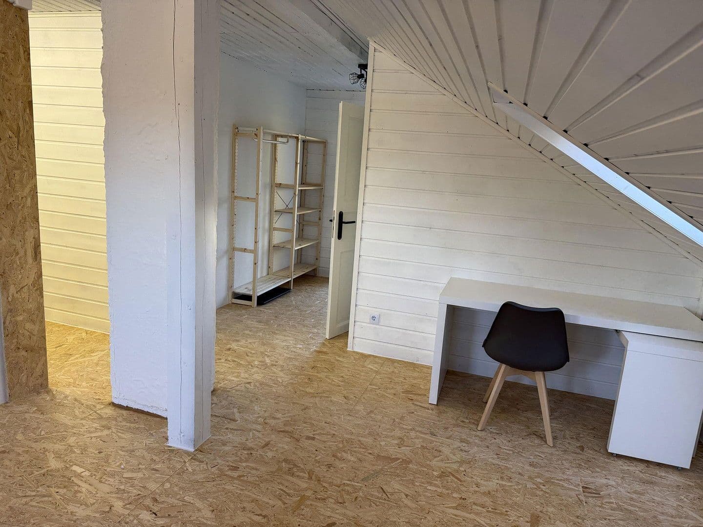 Prodej domu 337 m², pozemek 1.029 m², Aalen, Bádensko-Württembersko Prodej domu 337 m², pozemek 1.029 m², Aalen, Bádensko-Württembersko