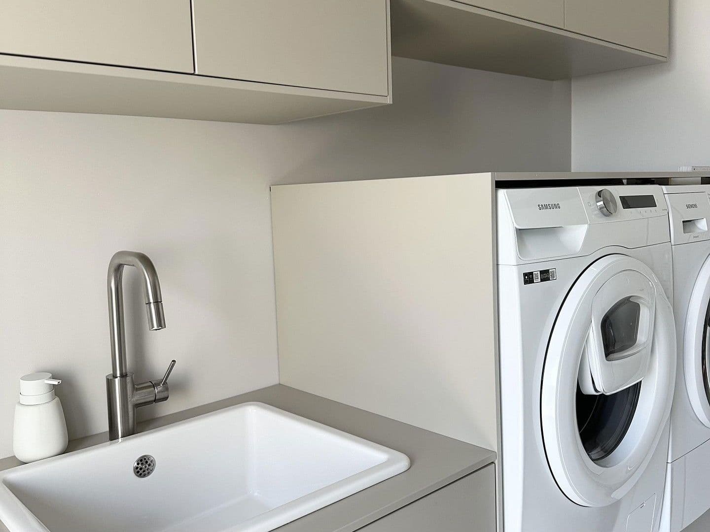 Prodej domu 163 m², pozemek 500 m², Weinolsheim, Porýní-Falc Prodej domu 163 m², pozemek 500 m², Weinolsheim, Porýní-Falc