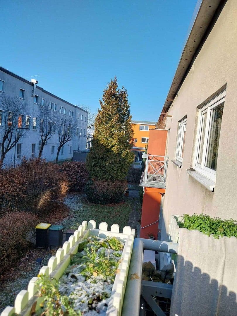 Prodej domu 76 m², pozemek 203 m², Frankfurt, Hessen Prodej domu 76 m², pozemek 203 m², Frankfurt, Hessen