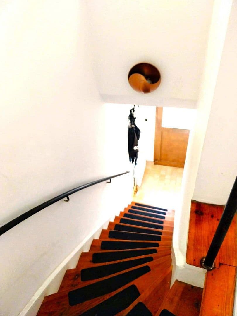 Prodej domu 76 m², pozemek 203 m², Frankfurt, Hessen Prodej domu 76 m², pozemek 203 m², Frankfurt, Hessen