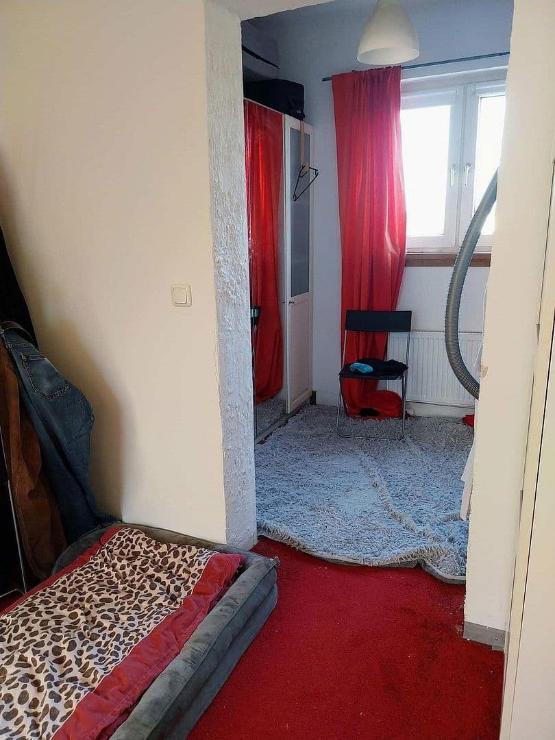 Prodej domu 76 m², pozemek 203 m², Frankfurt, Hessen Prodej domu 76 m², pozemek 203 m², Frankfurt, Hessen