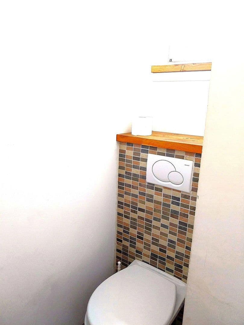 Prodej domu 76 m², pozemek 203 m², Frankfurt, Hessen Prodej domu 76 m², pozemek 203 m², Frankfurt, Hessen