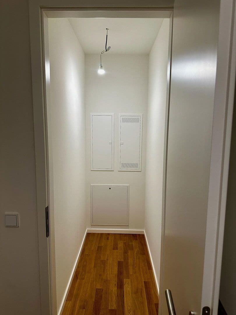 Pronájem bytu 2+1 56 m², Holstenstr. 75, Altona-Altstadt, Hamburg Pronájem bytu 2+1 56 m², Holstenstr. 75, Altona-Altstadt, Hamburg