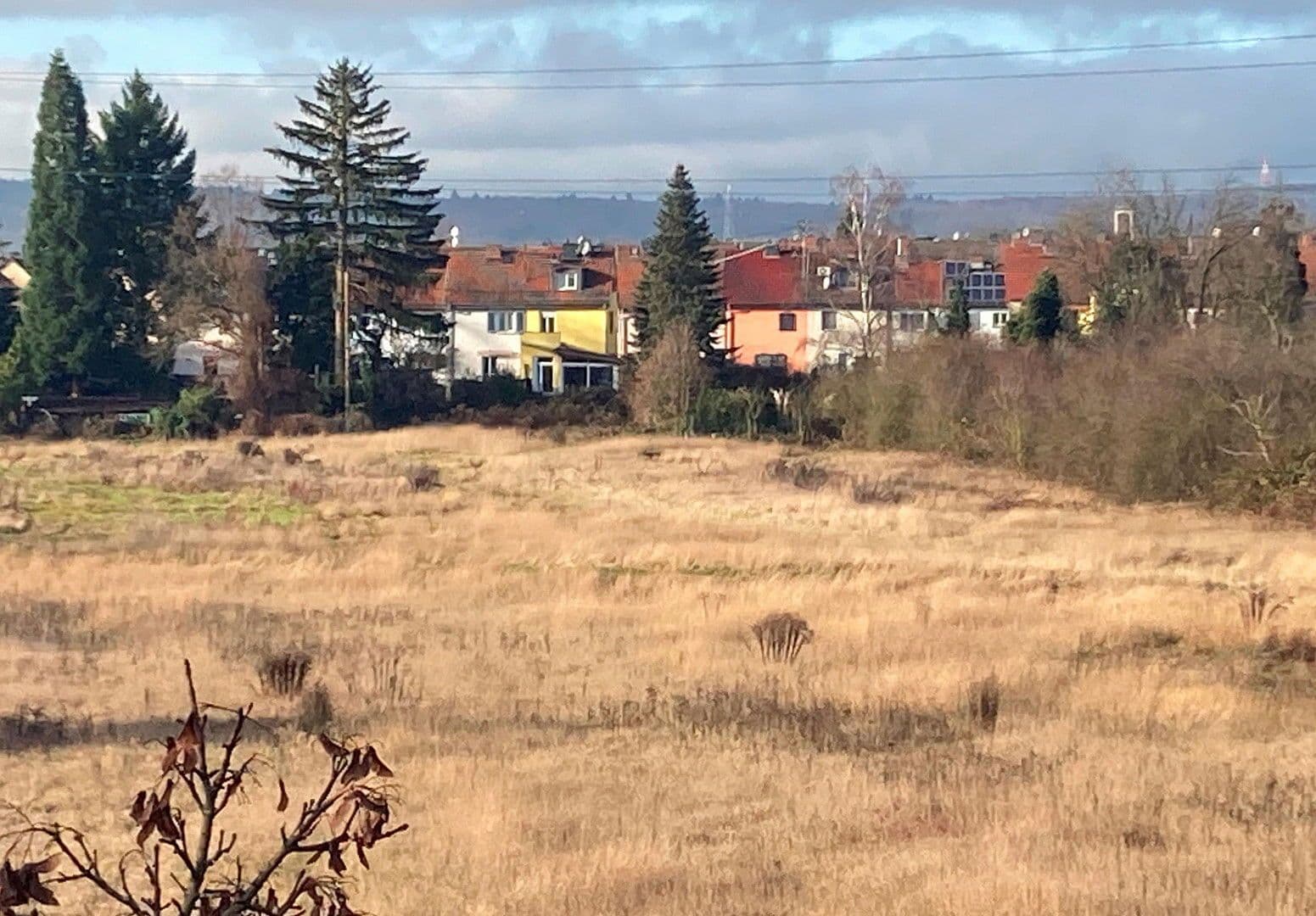 Prodej domu 100 m², pozemek 202 m², Arnstädter Weg 20, Frankfurt, Hessen Prodej domu 100 m², pozemek 202 m², Arnstädter Weg 20, Frankfurt, Hessen