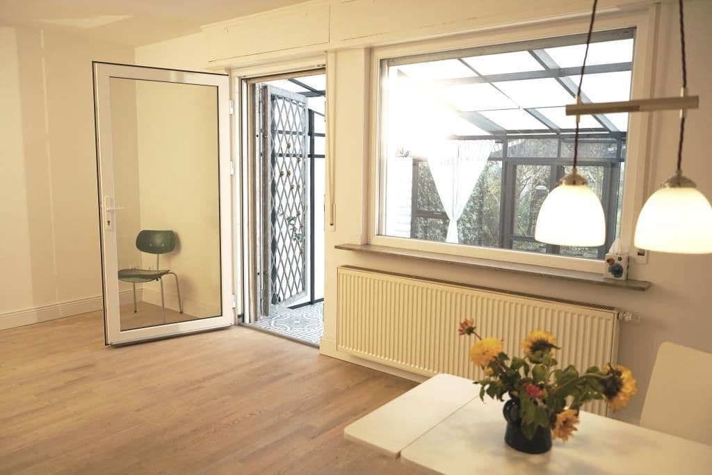 Prodej domu 100 m², pozemek 202 m², Arnstädter Weg 20, Frankfurt, Hessen Prodej domu 100 m², pozemek 202 m², Arnstädter Weg 20, Frankfurt, Hessen