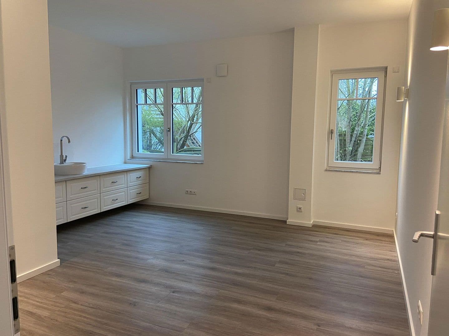 Pronájem kanceláře 23 m², Strandstraße 136, Timmendorfer Strand, Šlesvicko-Holštýnsko Pronájem kanceláře 23 m², Strandstraße 136, Timmendorfer Strand, Šlesvicko-Holštýnsko