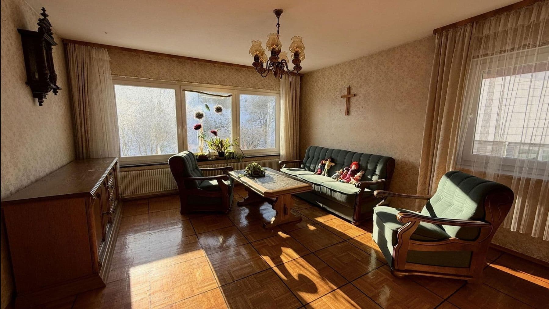 Prodej domu 200 m², pozemek 499 m², Rossentalstraße 122, Albstadt, Bádensko-Württembersko Prodej domu 200 m², pozemek 499 m², Rossentalstraße 122, Albstadt, Bádensko-Württembersko