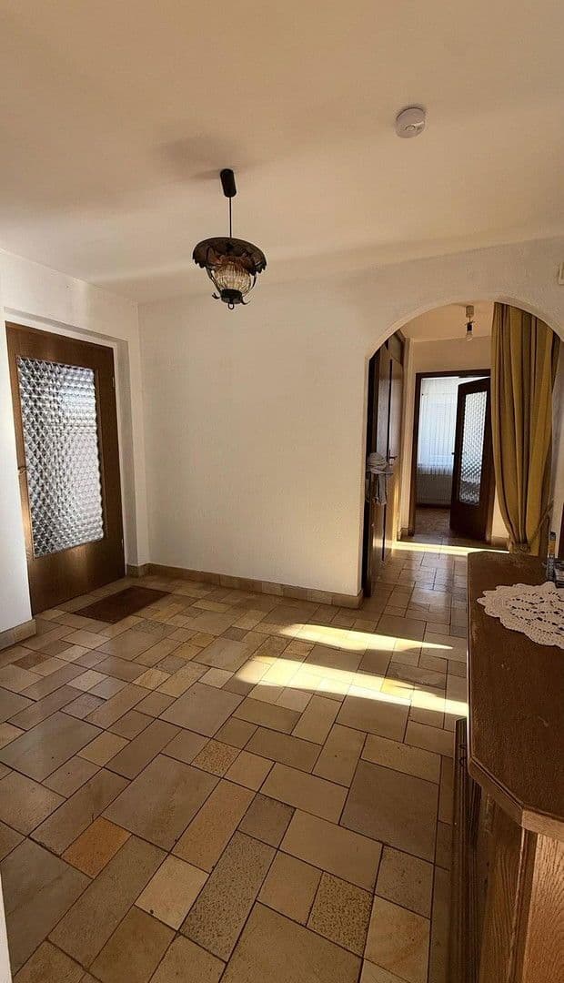 Prodej domu 200 m², pozemek 499 m², Rossentalstraße 122, Albstadt, Bádensko-Württembersko Prodej domu 200 m², pozemek 499 m², Rossentalstraße 122, Albstadt, Bádensko-Württembersko