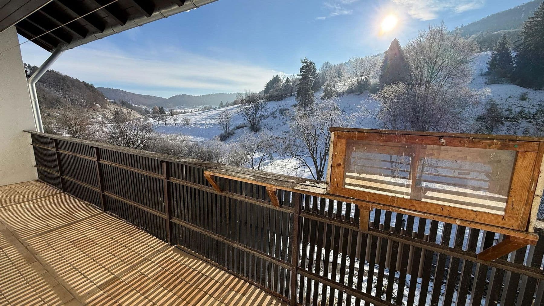 Prodej domu 200 m², pozemek 499 m², Rossentalstraße 122, Albstadt, Bádensko-Württembersko Prodej domu 200 m², pozemek 499 m², Rossentalstraße 122, Albstadt, Bádensko-Württembersko