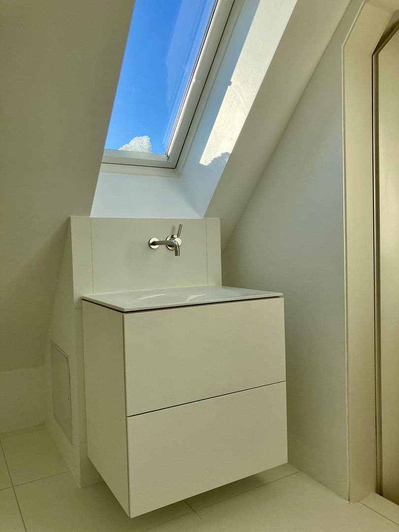 Prodej bytu 2+1 61 m², Senserstraße 3, München, Bavorsko Prodej bytu 2+1 61 m², Senserstraße 3, München, Bavorsko