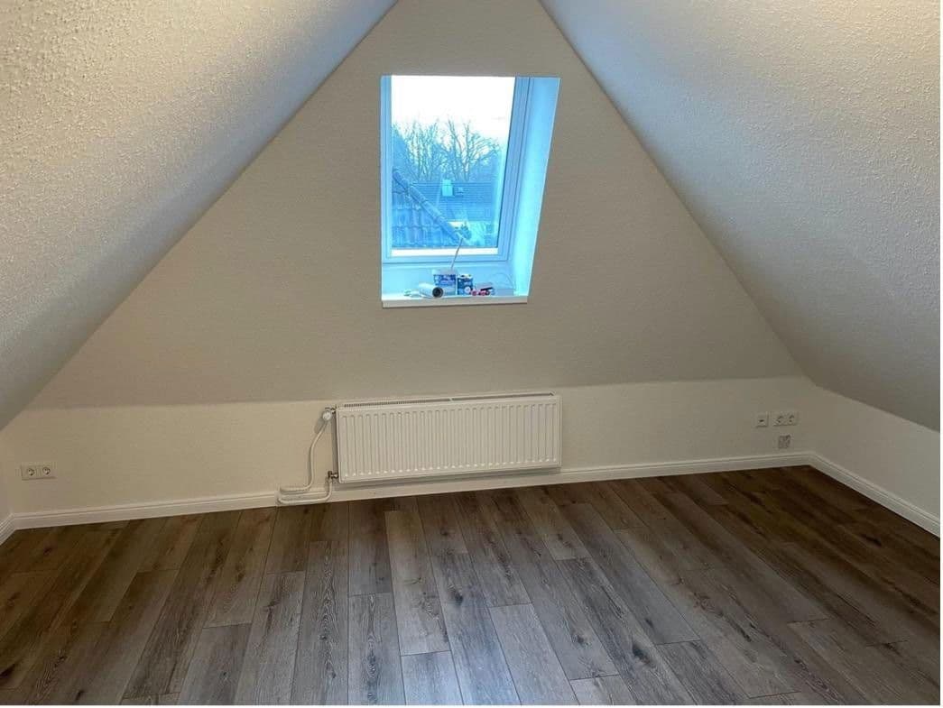 Prodej domu 128 m², pozemek 460 m², Ahrensburg, Šlesvicko-Holštýnsko Prodej domu 128 m², pozemek 460 m², Ahrensburg, Šlesvicko-Holštýnsko