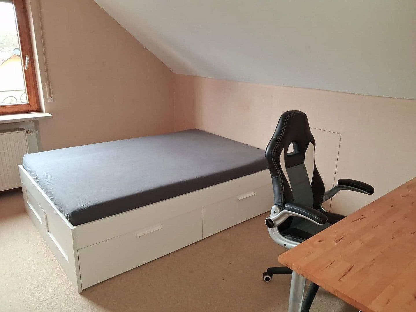 Pronájem bytu 3+1 68 m², Süßen, Bádensko-Württembersko Pronájem bytu 3+1 68 m², Süßen, Bádensko-Württembersko