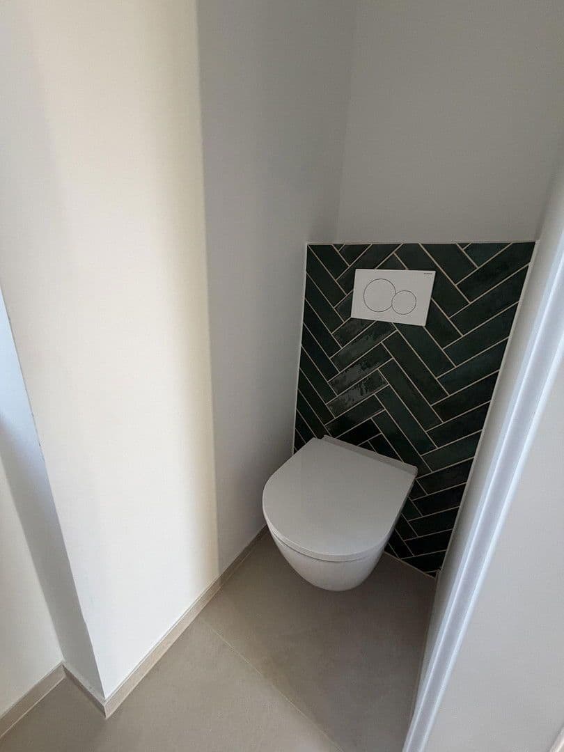 Prodej bytu 5+1 135 m², Mattestr, Besigheim, Bádensko-Württembersko Prodej bytu 5+1 135 m², Mattestr, Besigheim, Bádensko-Württembersko