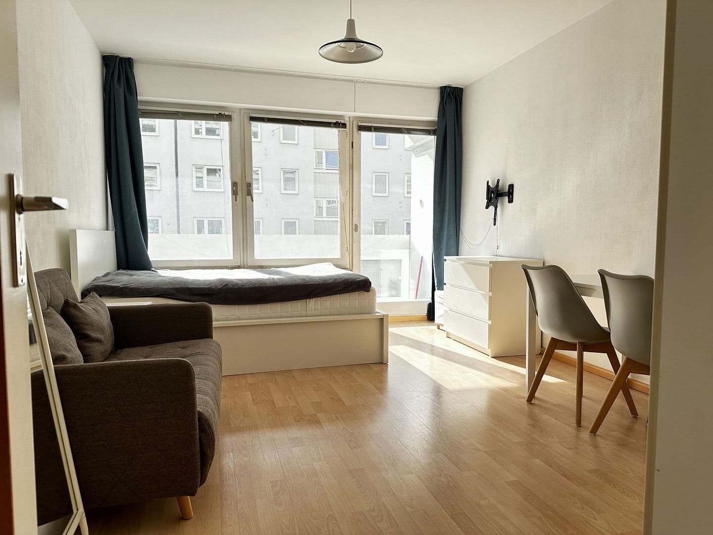 Pronájem bytu 1+1 28 m², München, Bavorsko Pronájem bytu 1+1 28 m², München, Bavorsko