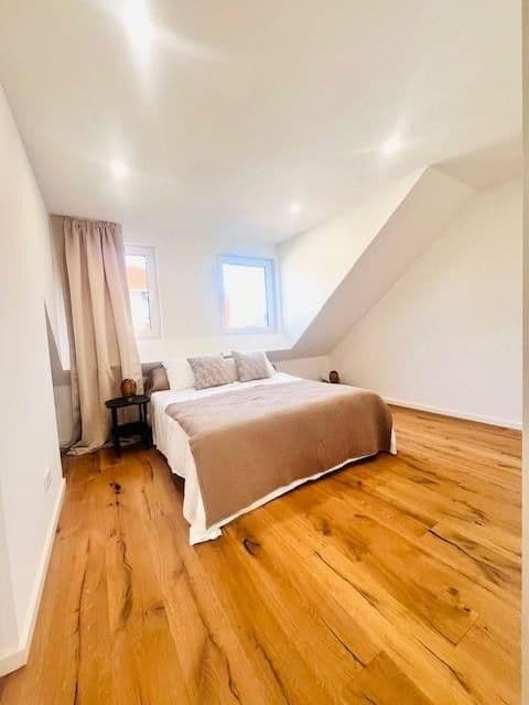 Prodej domu 110 m², pozemek 57 m², Neideckerstraße 4, Mainz, Porýní-Falc Prodej domu 110 m², pozemek 57 m², Neideckerstraße 4, Mainz, Porýní-Falc