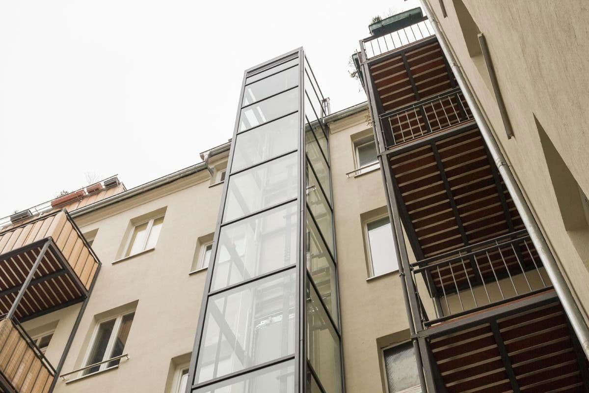 Prodej bytu 4+1 105 m², Kienitzer Str. 111, Berlin, Berlín Prodej bytu 4+1 105 m², Kienitzer Str. 111, Berlin, Berlín