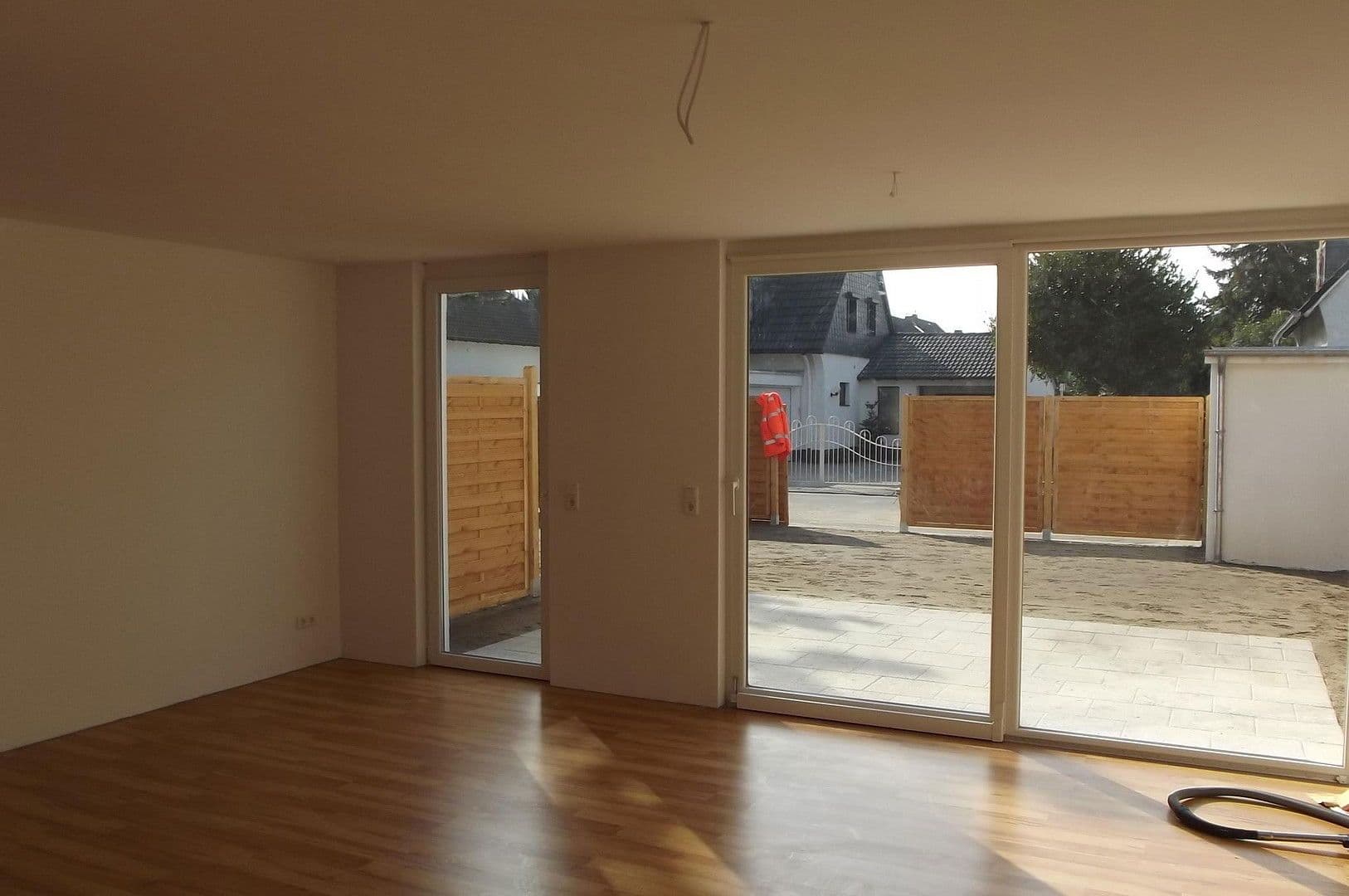 Prodej domu 136 m², pozemek 250 m², Ratingen, Severní Porýní-Vestfálsko Prodej domu 136 m², pozemek 250 m², Ratingen, Severní Porýní-Vestfálsko