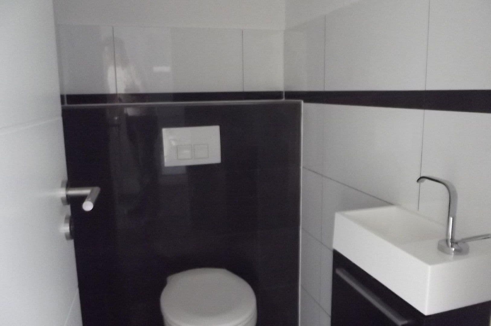 Prodej domu 136 m², pozemek 250 m², Ratingen, Severní Porýní-Vestfálsko Prodej domu 136 m², pozemek 250 m², Ratingen, Severní Porýní-Vestfálsko