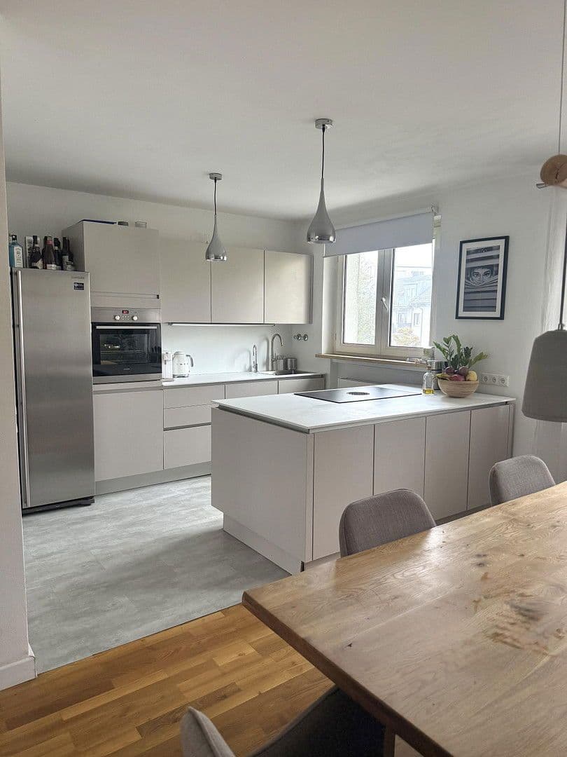 Prodej bytu 5+1 113 m², Niedermayerstrasse 65, Landshut, Bavorsko Prodej bytu 5+1 113 m², Niedermayerstrasse 65, Landshut, Bavorsko