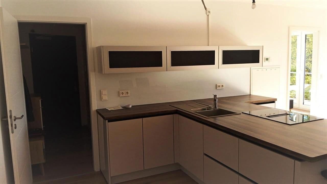 Prodej domu 1.531 m², pozemek 1.077 m², Lantzalle 1, Düsseldorf, Severní Porýní-Vestfálsko Prodej domu 1.531 m², pozemek 1.077 m², Lantzalle 1, Düsseldorf, Severní Porýní-Vestfálsko