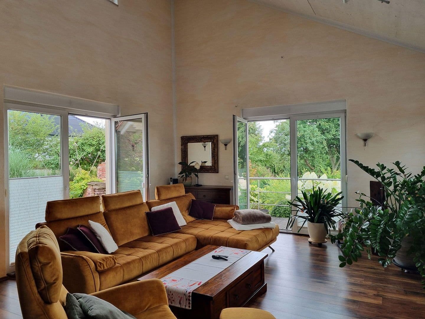 Prodej domu 273 m², pozemek 655 m², Einbeck, Dolní Sasko Prodej domu 273 m², pozemek 655 m², Einbeck, Dolní Sasko