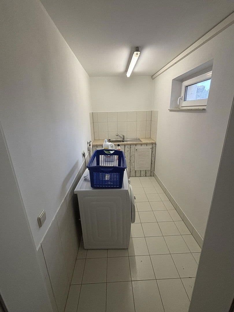 Prodej domu 273 m², pozemek 655 m², Einbeck, Dolní Sasko Prodej domu 273 m², pozemek 655 m², Einbeck, Dolní Sasko