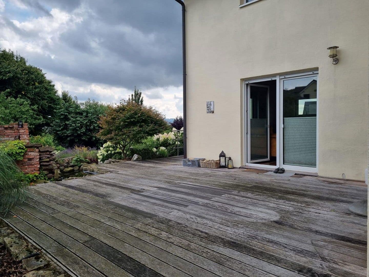 Prodej domu 273 m², pozemek 655 m², Einbeck, Dolní Sasko Prodej domu 273 m², pozemek 655 m², Einbeck, Dolní Sasko