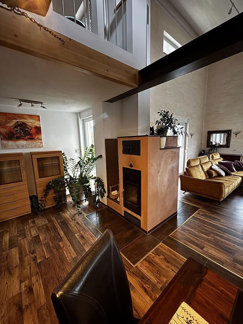 Prodej domu 273 m², pozemek 655 m², Einbeck, Dolní Sasko Prodej domu 273 m², pozemek 655 m², Einbeck, Dolní Sasko