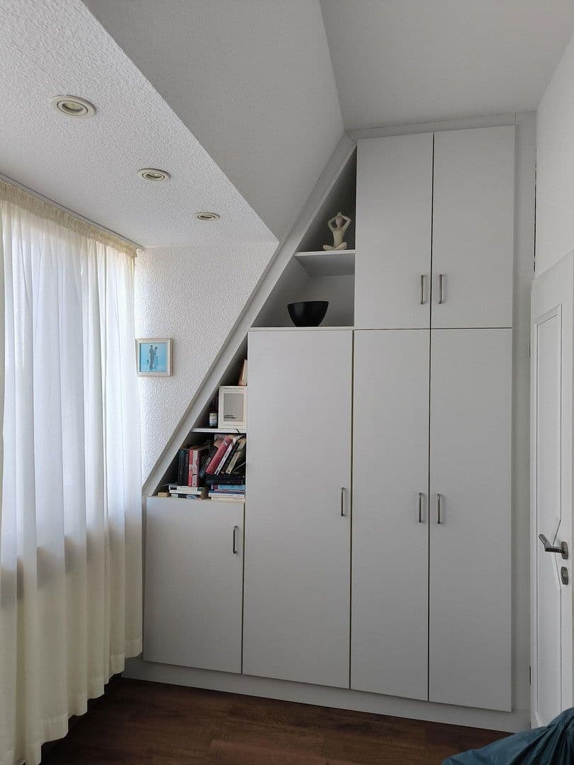 Pronájem bytu 2+1 65 m², Markkleeberg, Sasko Pronájem bytu 2+1 65 m², Markkleeberg, Sasko