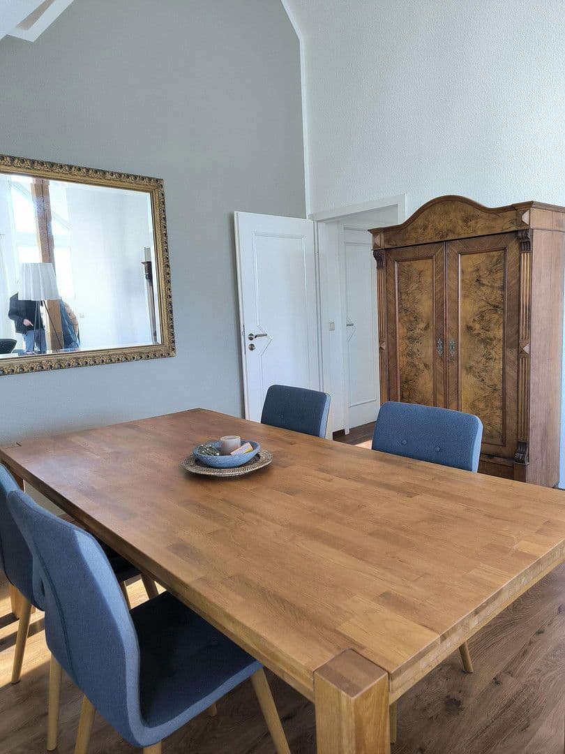 Pronájem bytu 2+1 65 m², Markkleeberg, Sasko Pronájem bytu 2+1 65 m², Markkleeberg, Sasko