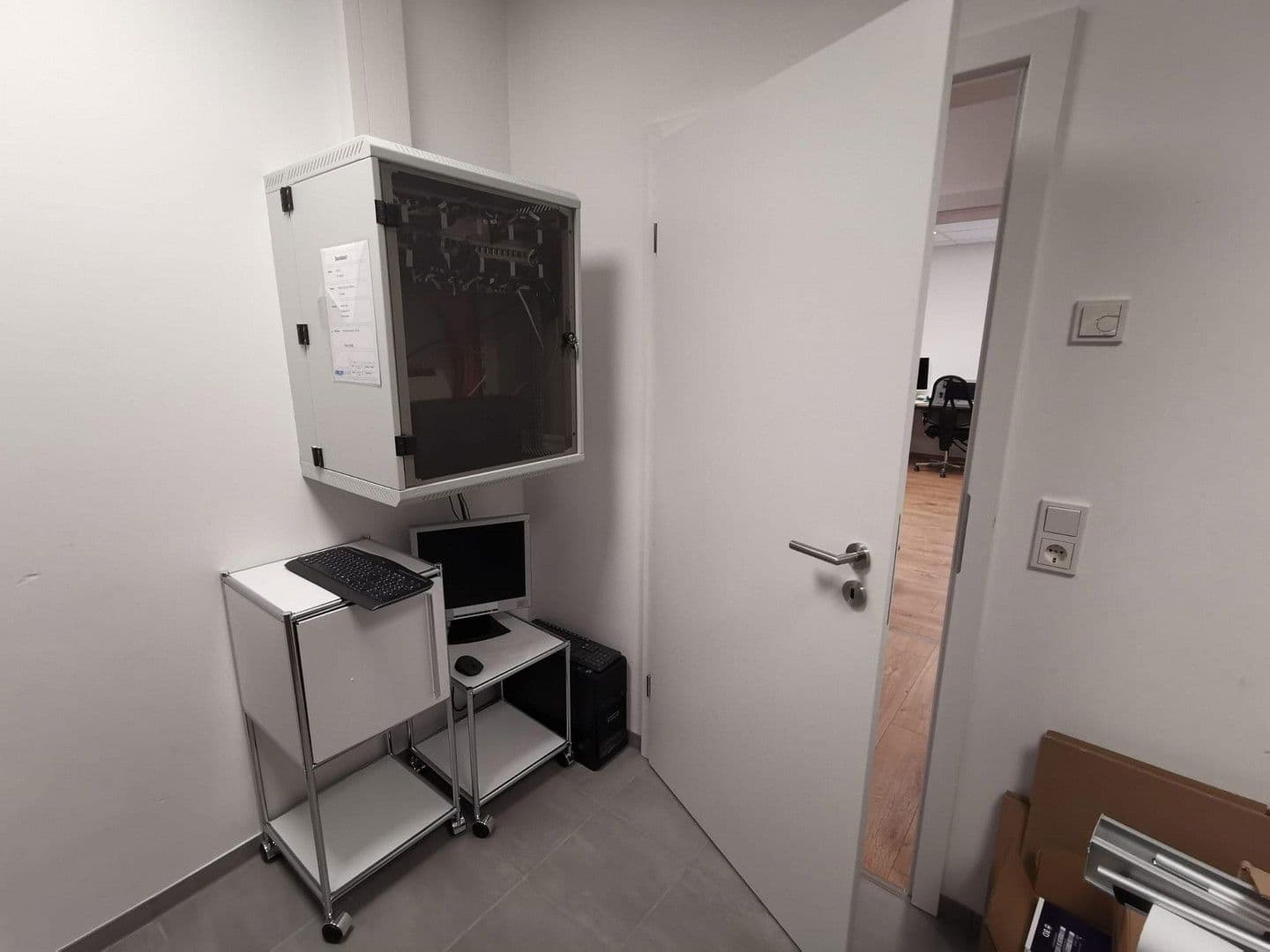 Pronájem kanceláře 137 m², Hadamar, Hessen Pronájem kanceláře 137 m², Hadamar, Hessen