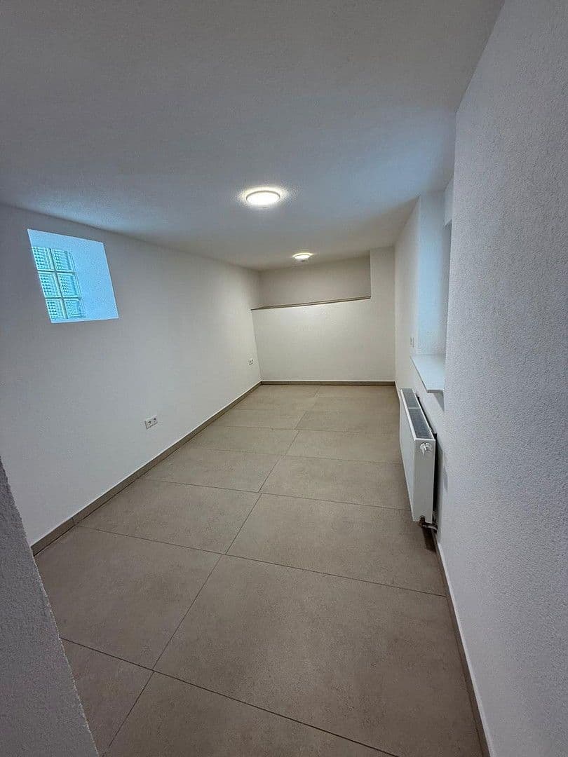 Pronájem bytu 3+1 74 m², Walldürn, Bádensko-Württembersko Pronájem bytu 3+1 74 m², Walldürn, Bádensko-Württembersko