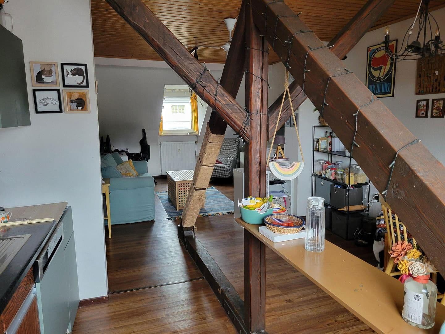 Pronájem bytu 3+1 62 m², Kölnstraße 5, Brühl, Severní Porýní-Vestfálsko Pronájem bytu 3+1 62 m², Kölnstraße 5, Brühl, Severní Porýní-Vestfálsko