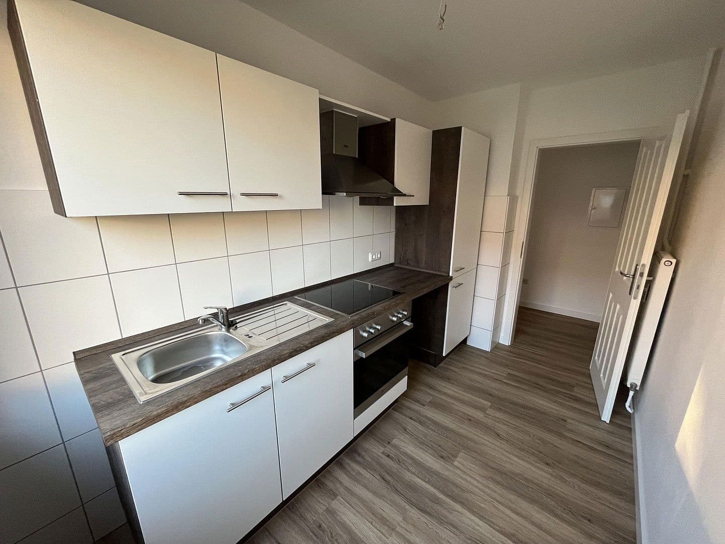 Pronájem bytu 2+1 57 m², Lübeck, Šlesvicko-Holštýnsko Pronájem bytu 2+1 57 m², Lübeck, Šlesvicko-Holštýnsko