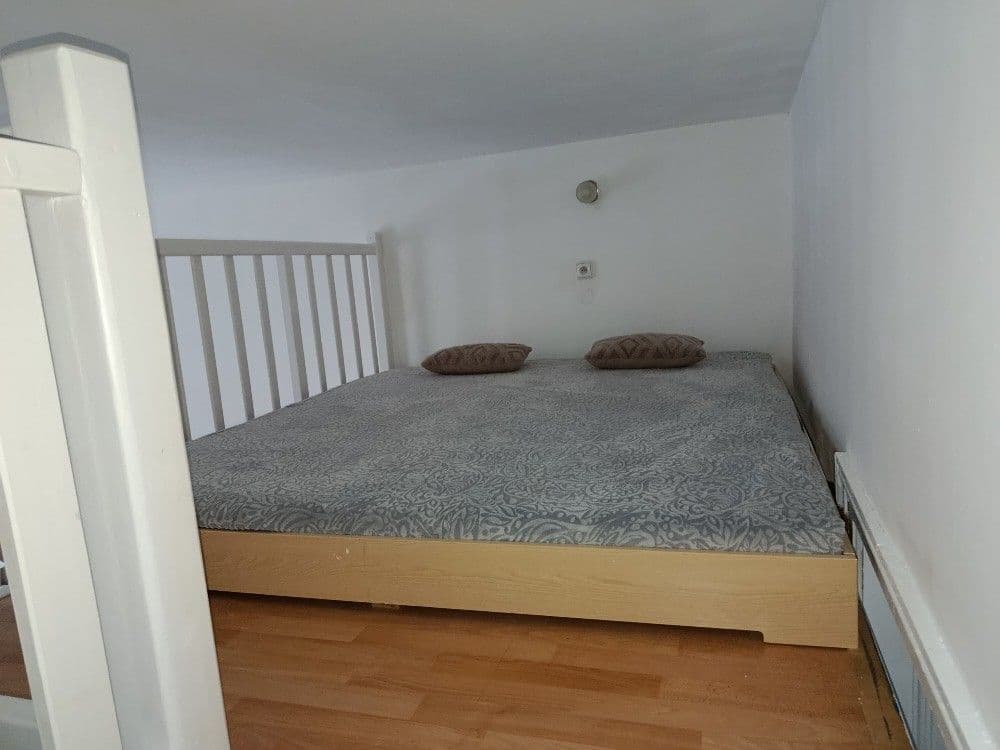 Pronájem bytu 1+1 40 m², Sokolovská, Karlovy Vary, Karlovarský kraj Pronájem bytu 1+1 40 m², Sokolovská, Karlovy Vary, Karlovarský kraj