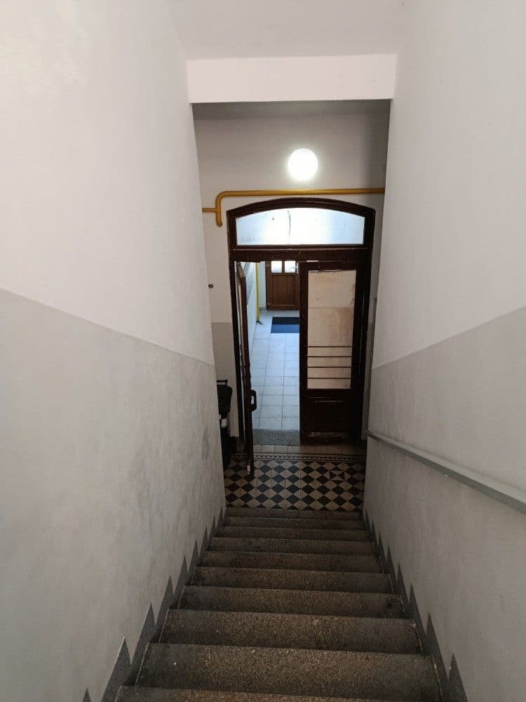 Pronájem bytu 1+1 40 m², Sokolovská, Karlovy Vary, Karlovarský kraj Pronájem bytu 1+1 40 m², Sokolovská, Karlovy Vary, Karlovarský kraj