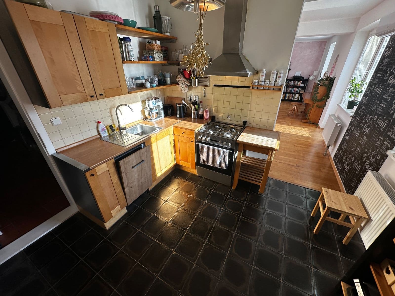 Prodej bytu 4+1 110 m², Volmanova, Čelákovice, Středočeský kraj Prodej bytu 4+1 110 m², Volmanova, Čelákovice, Středočeský kraj