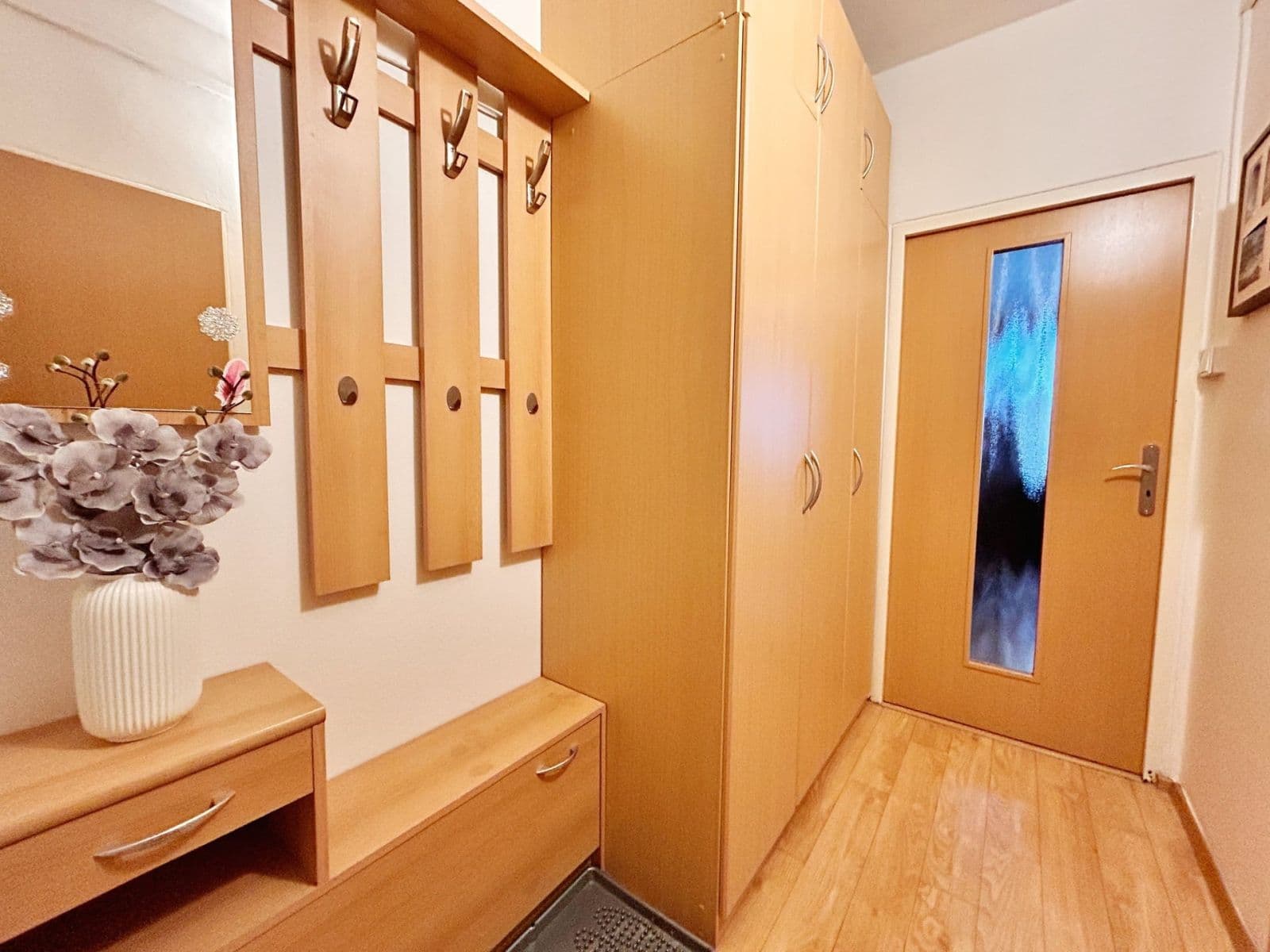 Pronájem bytu 1+kk 24 m², Káranská, Praha, Praha Pronájem bytu 1+kk 24 m², Káranská, Praha, Praha