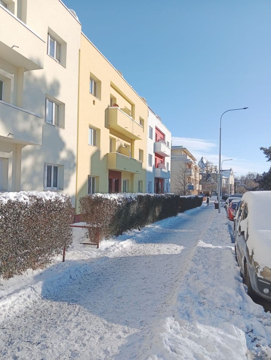 Pronájem bytu 2+kk 50 m², Ve Struhách, Praha, Praha Pronájem bytu 2+kk 50 m², Ve Struhách, Praha, Praha