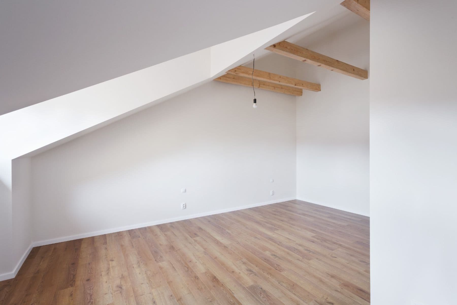 Pronájem bytu 2+kk 70 m², Neklanova, Praha, Praha Pronájem bytu 2+kk 70 m², Neklanova, Praha, Praha