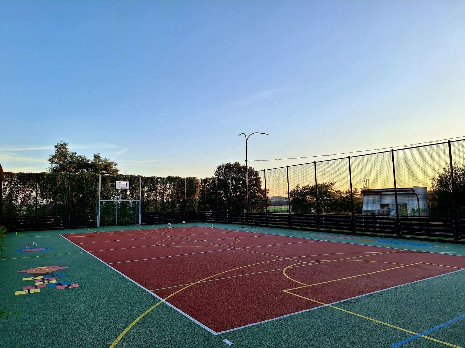 Prodej domu 162 m², pozemek 735 m², Horní Kruty, Středočeský kraj Prodej domu 162 m², pozemek 735 m², Horní Kruty, Středočeský kraj