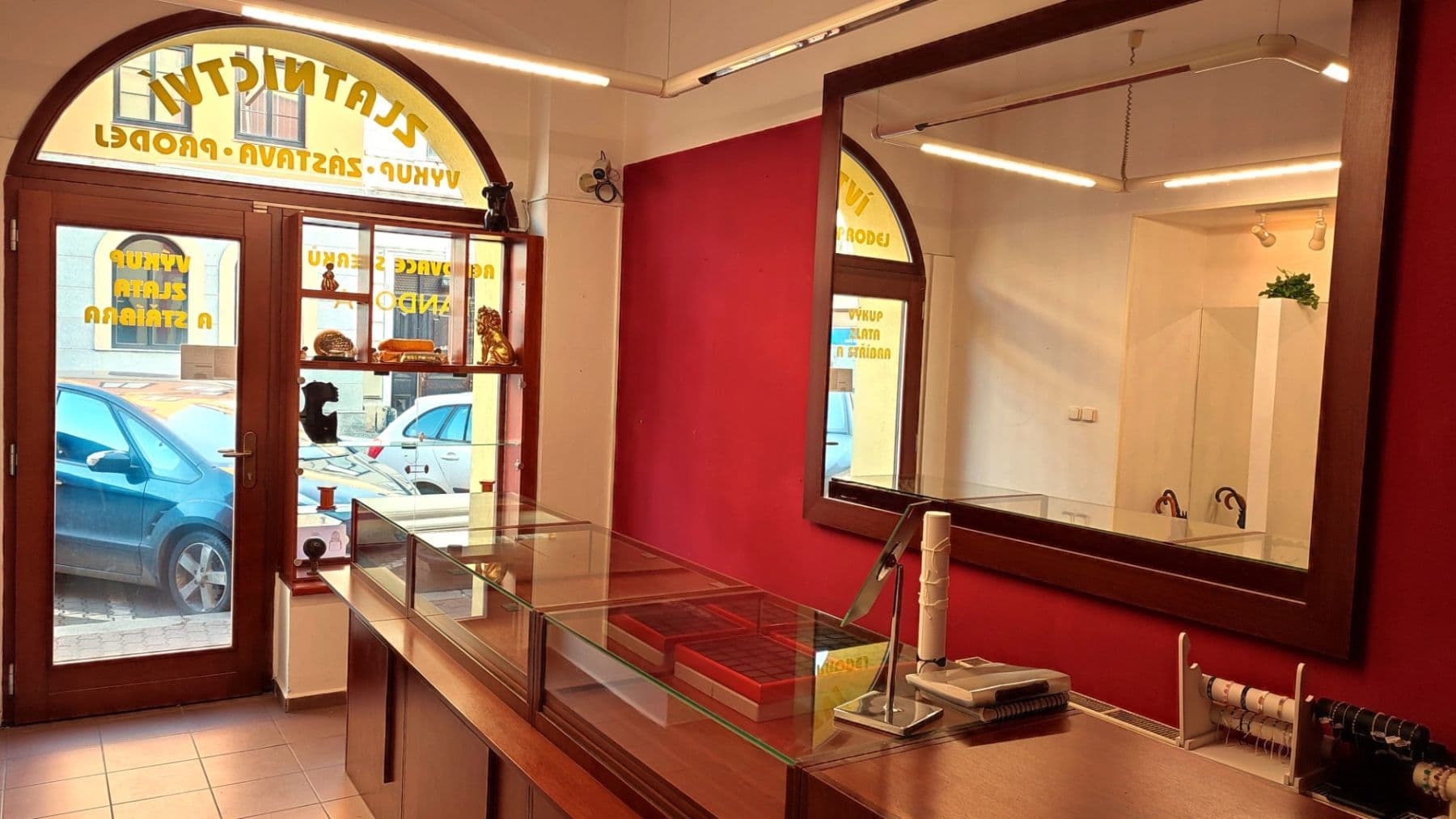 Pronájem nebytového prostoru 20 m², Smilova, Pardubice, Pardubický kraj Pronájem nebytového prostoru 20 m², Smilova, Pardubice, Pardubický kraj