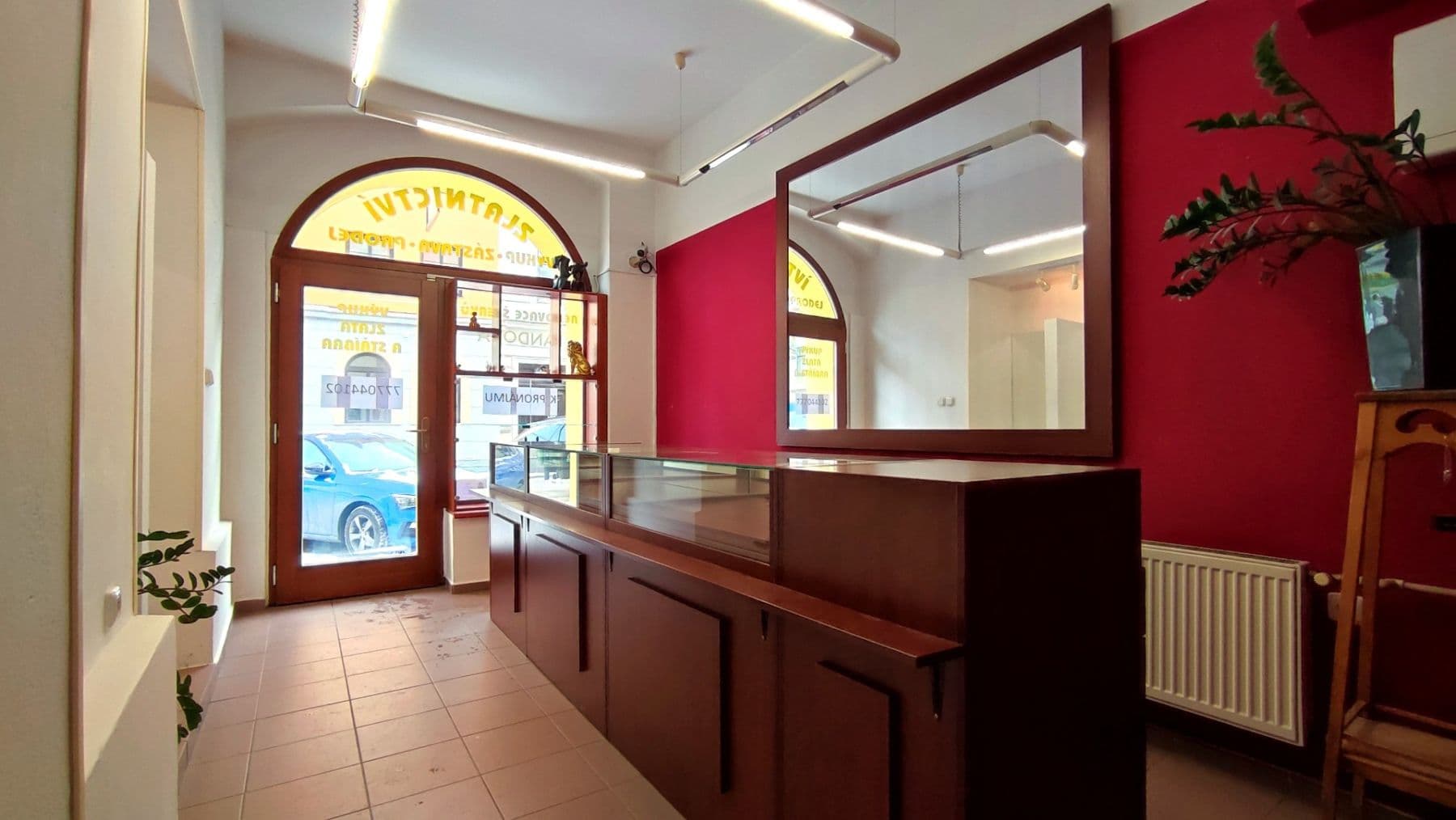 Pronájem nebytového prostoru 20 m², Smilova, Pardubice, Pardubický kraj Pronájem nebytového prostoru 20 m², Smilova, Pardubice, Pardubický kraj